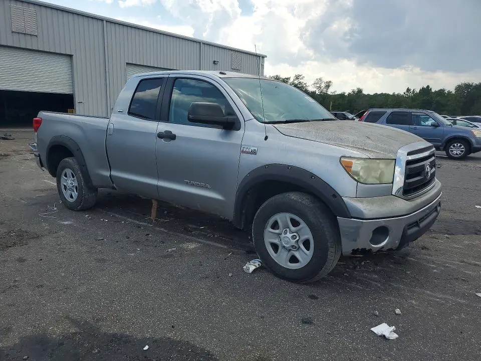 2010 TOYOTA TUNDRA DOUBLE CAB SR5  