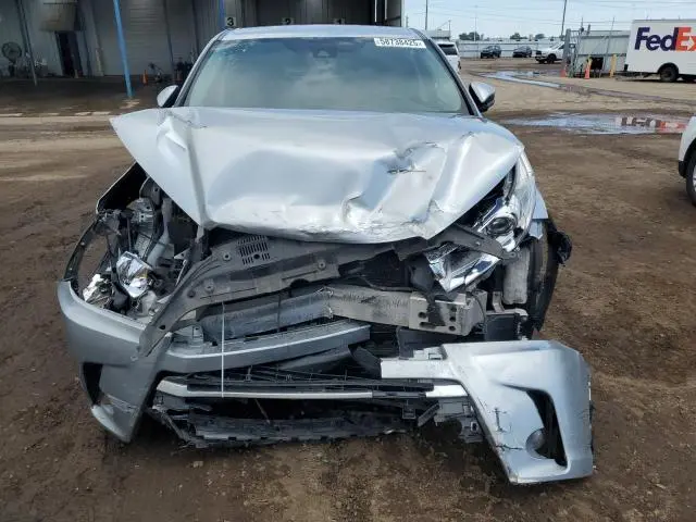 2017 TOYOTA HIGHLANDER LE  
