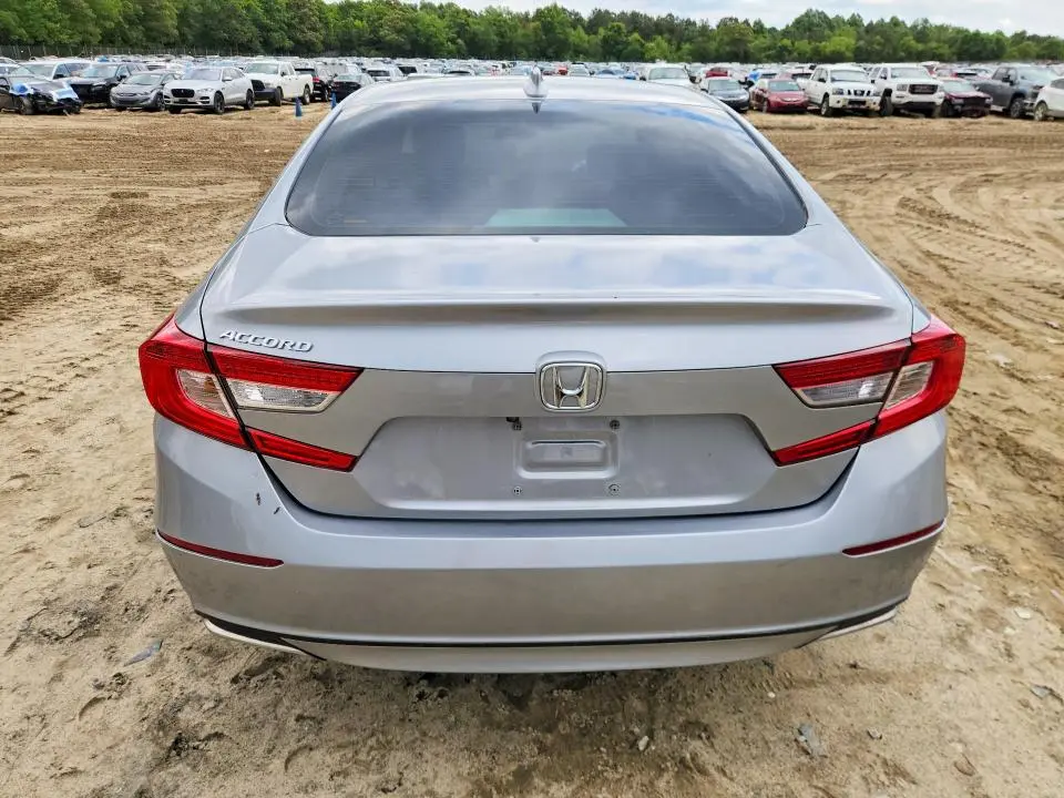 2018 HONDA ACCORD EX  