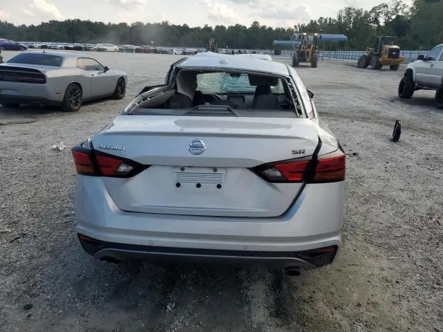 2021 NISSAN ALTIMA SR  