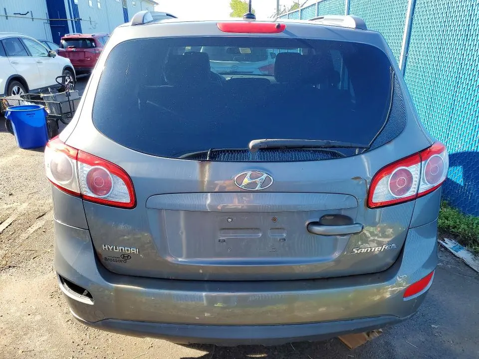 2010 HYUNDAI SANTA FE GLS  