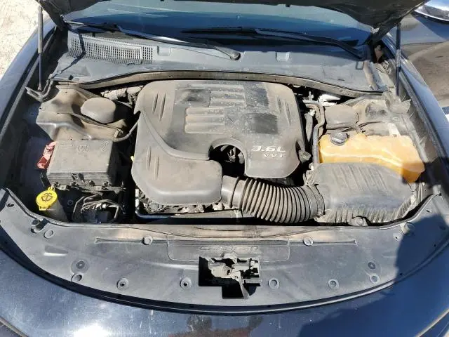 2017 DODGE CHARGER SE