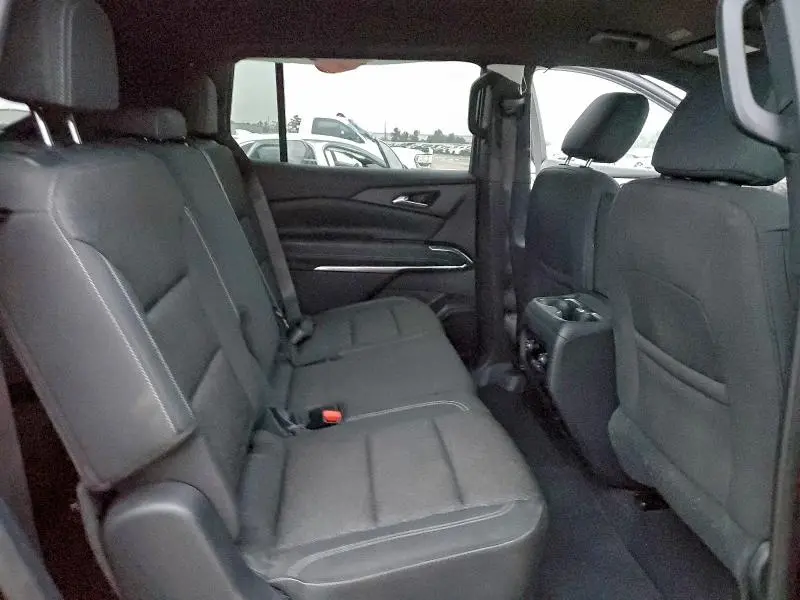 2024 CHEVROLET TRAVERSE LS  