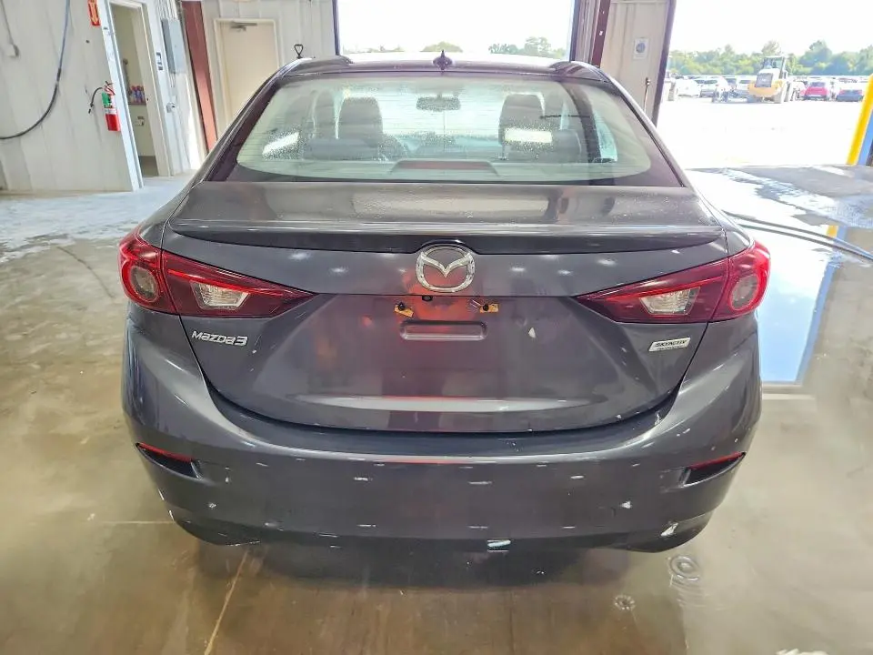 2016 MAZDA 3 TOURING  