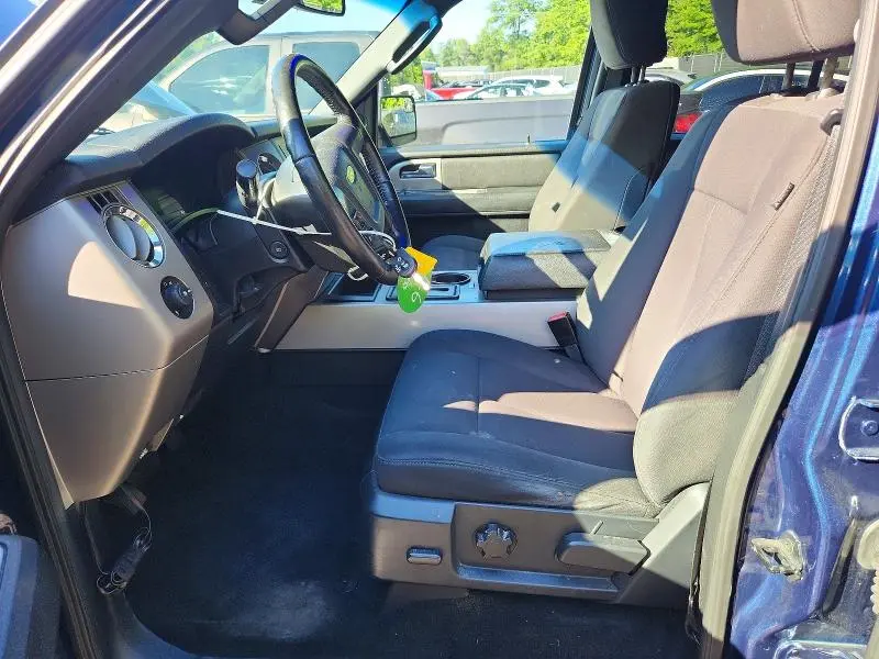 2017 FORD EXPEDITION XLT  