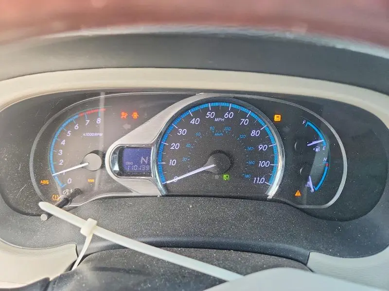 2013 TOYOTA SIENNA LIMITED 7-PASSENGER  
