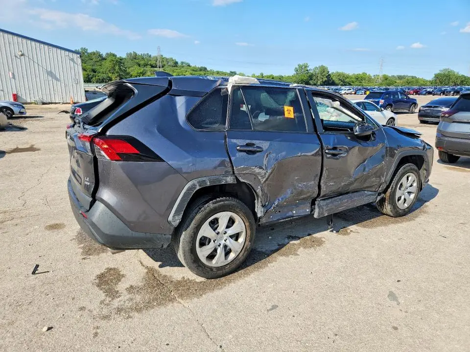 2022 TOYOTA RAV4 LE  