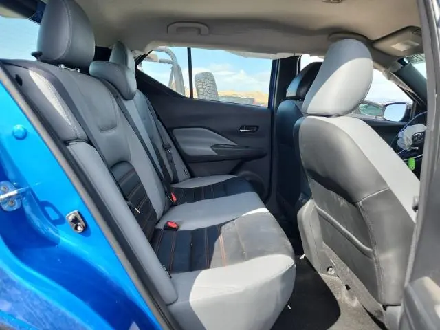 2021 NISSAN KICKS SR  