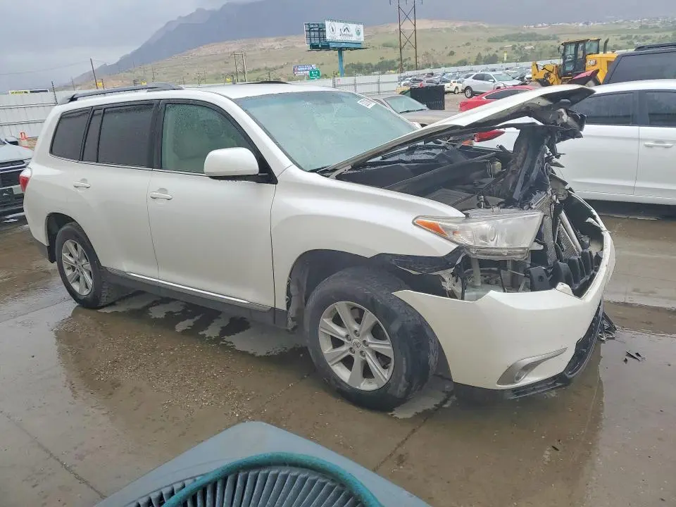 2012 TOYOTA HIGHLANDER   