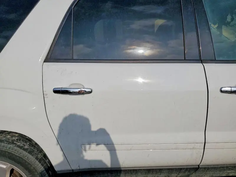 2016 GMC ACADIA SLE  