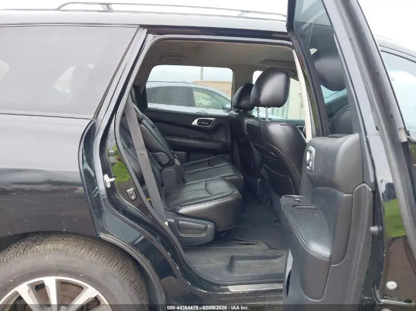 2013 NISSAN PATHFINDER SL