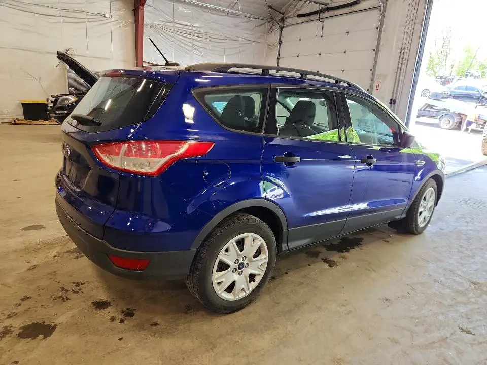 2015 FORD ESCAPE S  