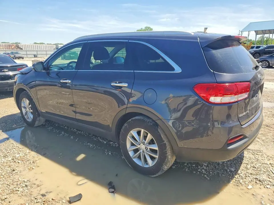 2018 KIA SORENTO LX  