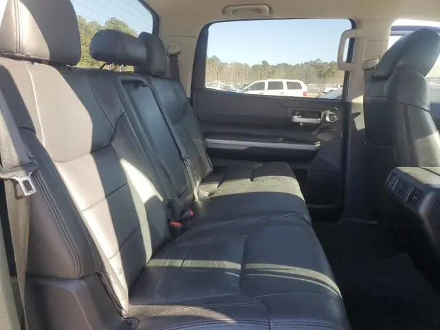 2019 TOYOTA TUNDRA CREWMAX SR5  