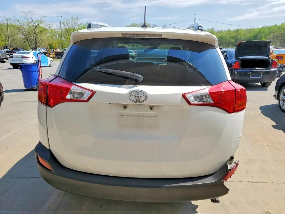 2013 TOYOTA RAV4 XLE  