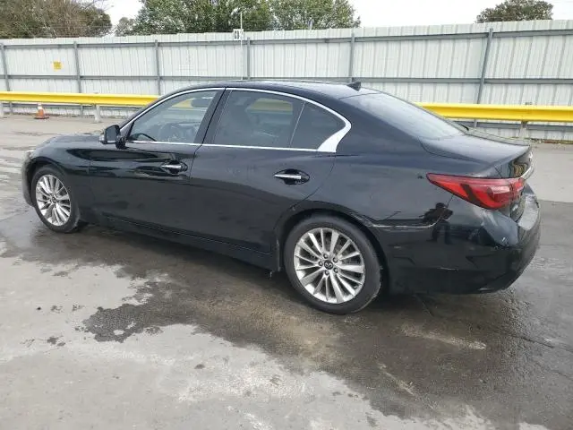 2021 INFINITI Q50 LUXE  