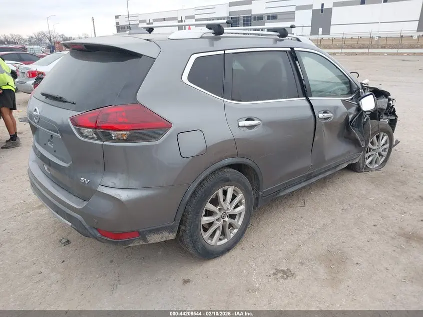 2019 NISSAN ROGUE SV