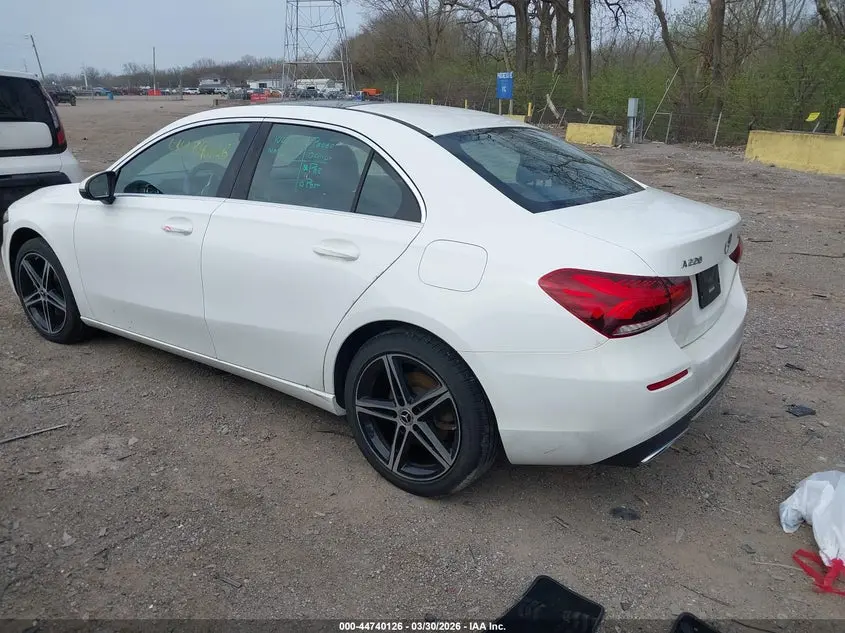 2021 MERCEDES-BENZ A 220 4MATIC