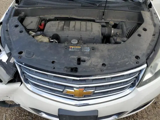 2014 CHEVROLET TRAVERSE LT  