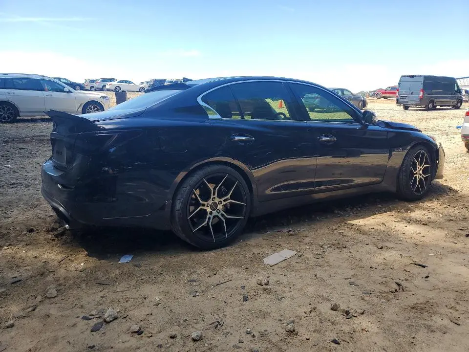 2016 INFINITI Q50 RED SPORT 400  