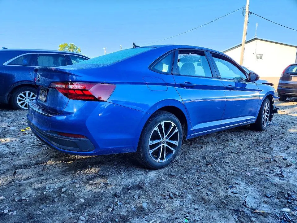 2024 VOLKSWAGEN JETTA SPORT  