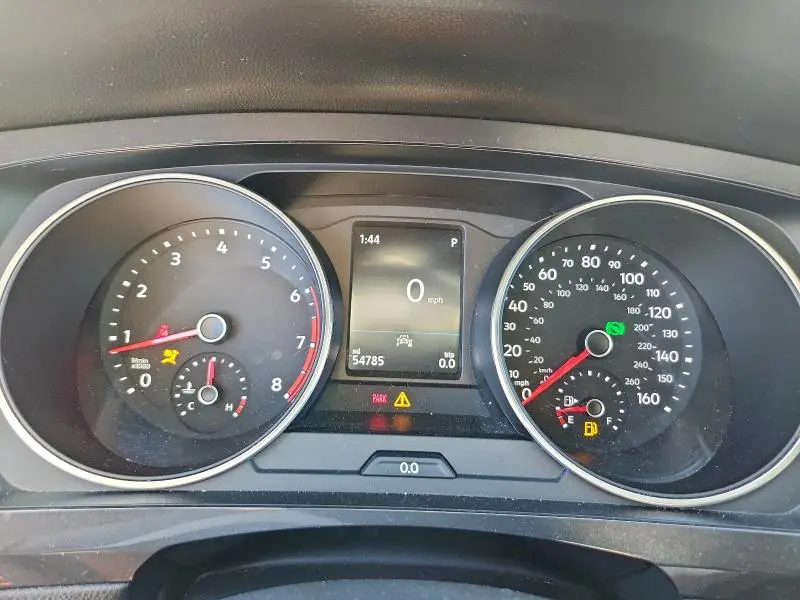 2020 VOLKSWAGEN TIGUAN SE  