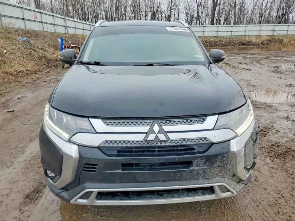 2019 MITSUBISHI OUTLANDER SE  