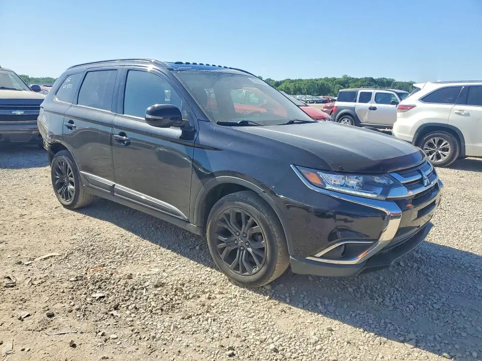 2018 MITSUBISHI OUTLANDER SE  