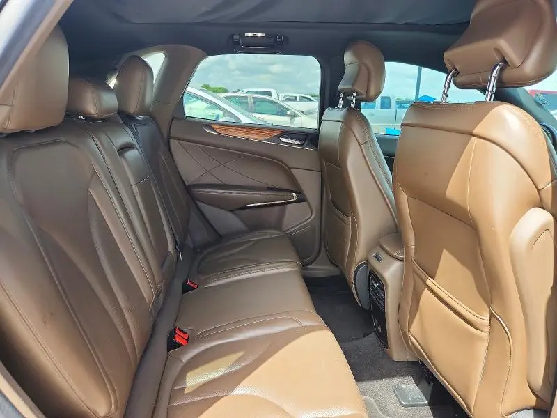 2015 LINCOLN MKC   
