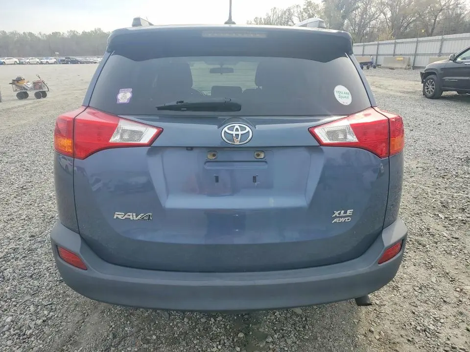 2014 TOYOTA RAV4 XLE  