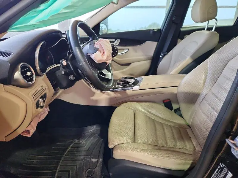 2017 MERCEDES-BENZ C 300  