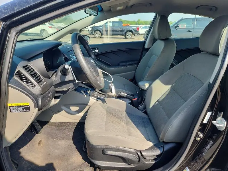 2016 KIA FORTE LX  