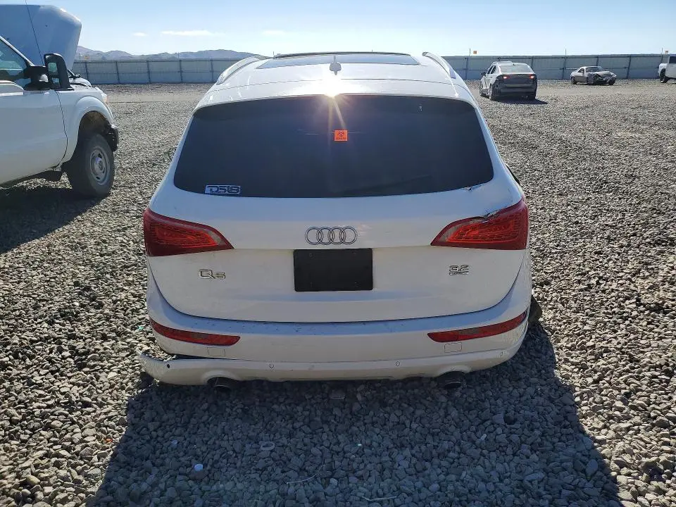 2010 AUDI Q5 PREMIUM PLUS  