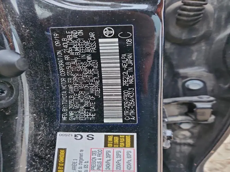 2020 TOYOTA COROLLA LE  