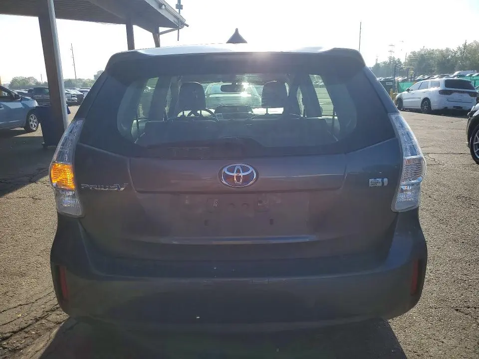 2013 TOYOTA PRIUS V FIVE  
