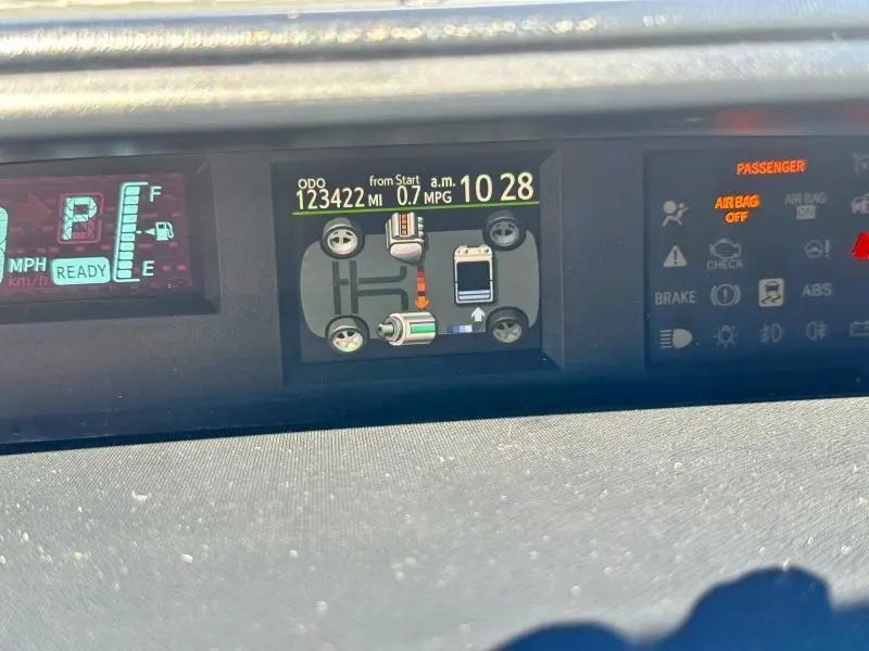 2014 TOYOTA PRIUS C TWO  