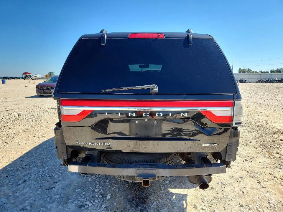 2015 LINCOLN NAVIGATOR   
