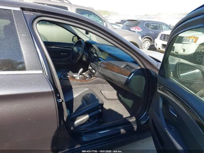 2013 BMW 528I XDRIVE