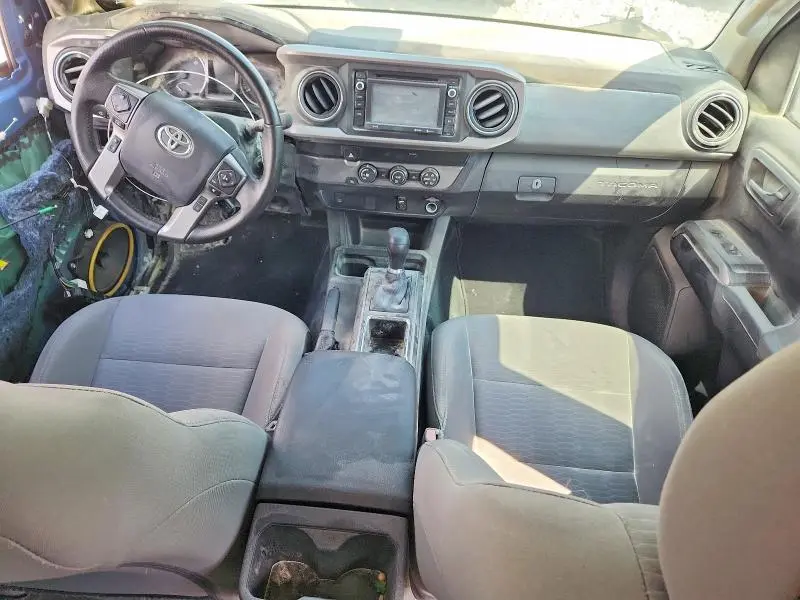 2019 TOYOTA TACOMA SR5  