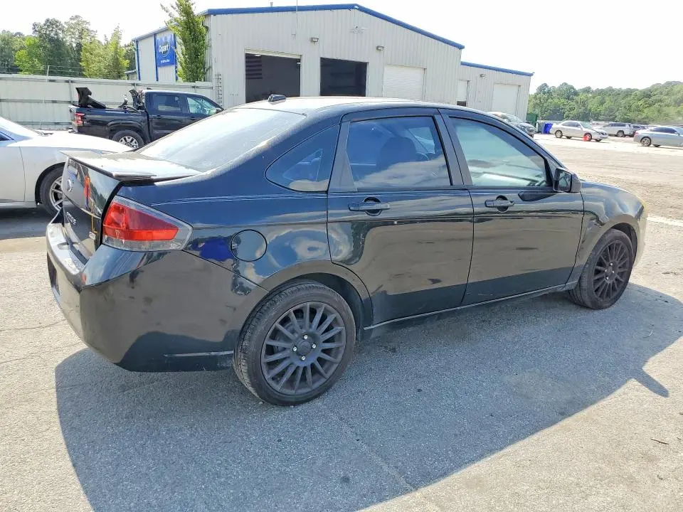 2010 FORD FOCUS SES  