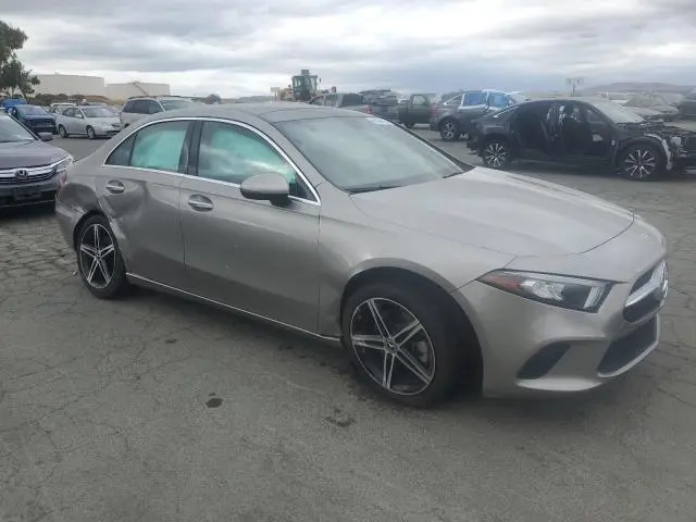 2019 MERCEDES-BENZ A 220  