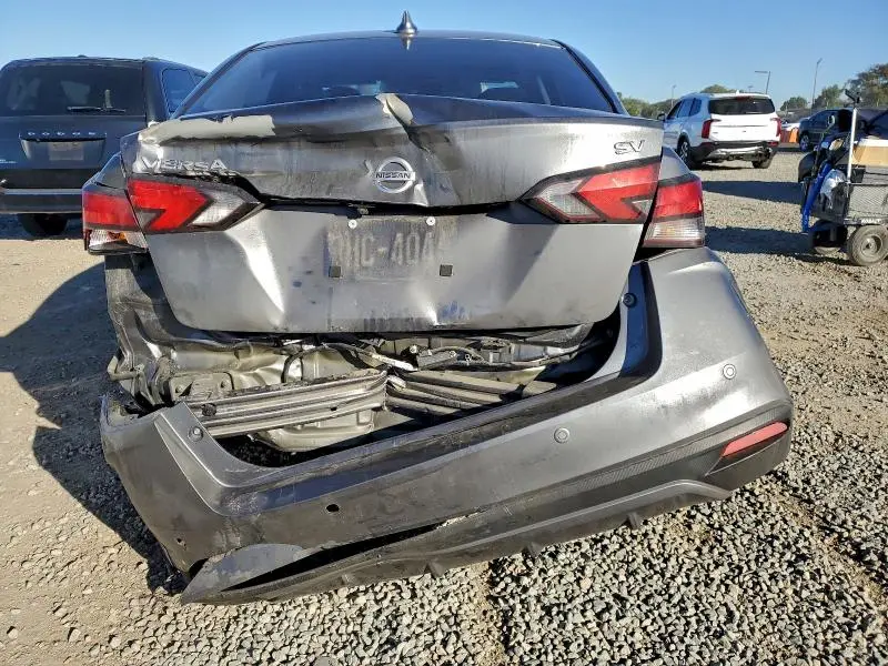 2021 NISSAN VERSA SV  