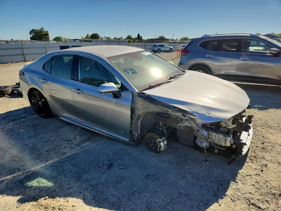2021 TOYOTA CAMRY XSE  