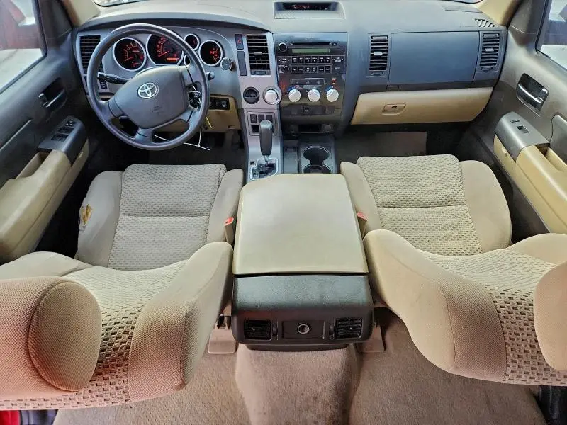 2011 TOYOTA TUNDRA CREWMAX SR5  