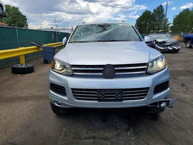 2012 VOLKSWAGEN TOUAREG V6 TDI  