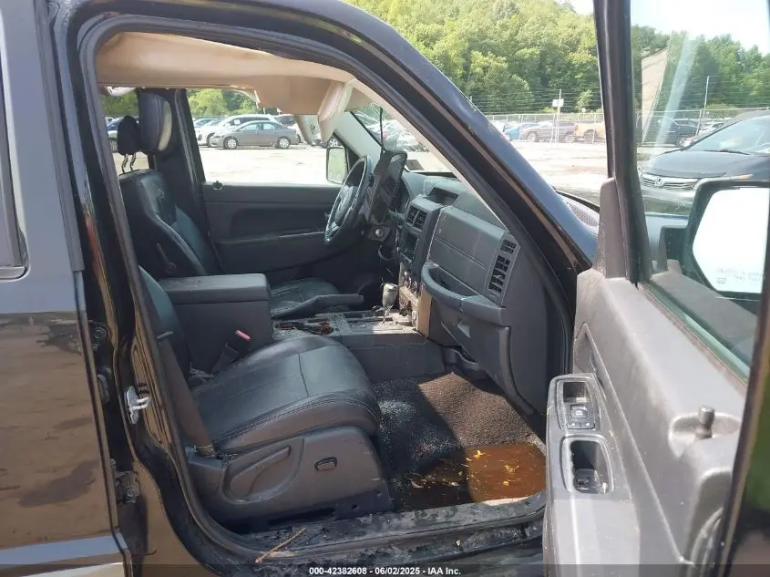 2012 JEEP LIBERTY SPORT