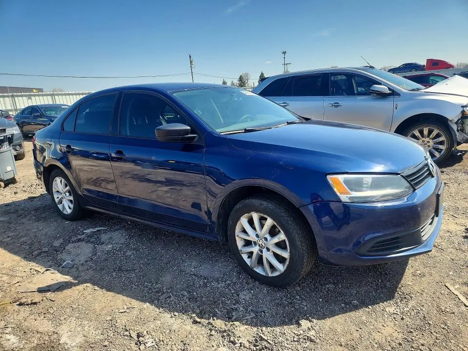 2011 VOLKSWAGEN JETTA BASE  