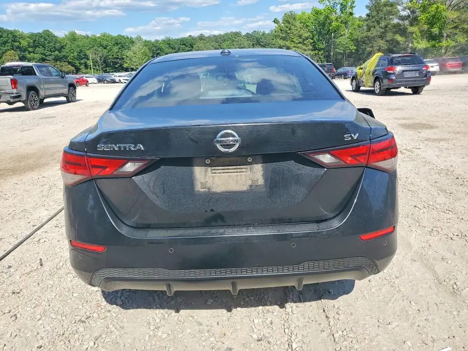 2023 NISSAN SENTRA SV  