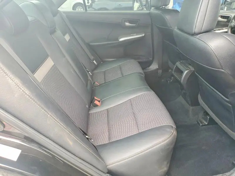 2013 TOYOTA CAMRY SE  