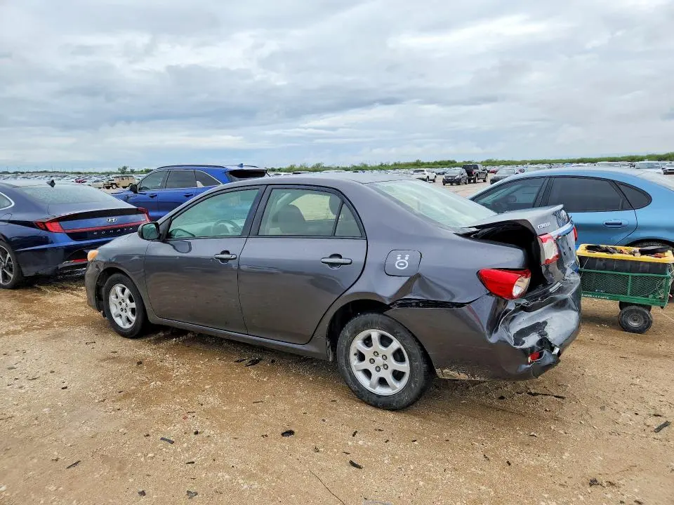 2011 TOYOTA COROLLA LE  